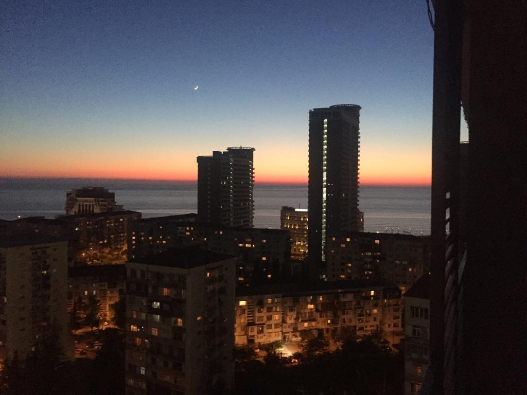 Stars Apartment Batumi Zewnętrze zdjęcie