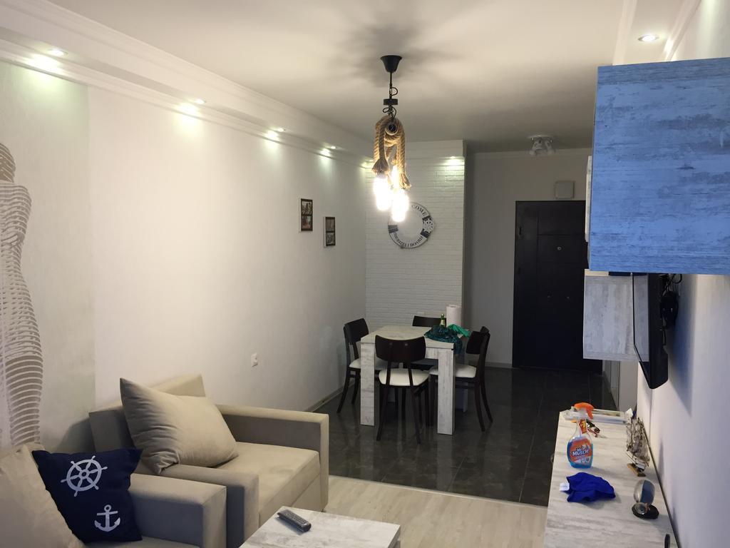 Stars Apartment Batumi Zewnętrze zdjęcie