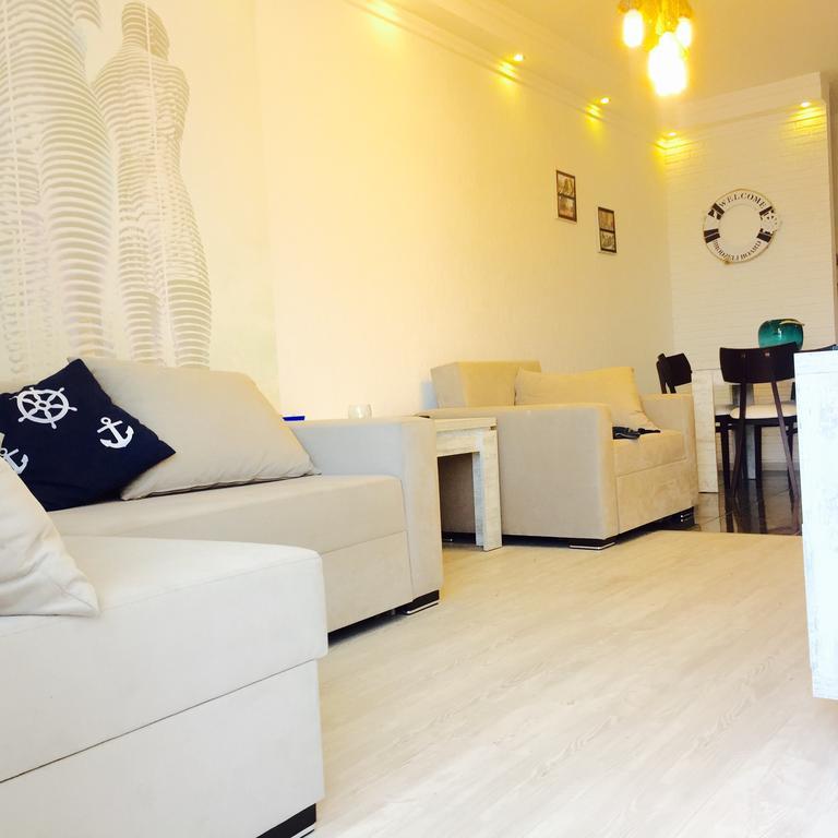 Stars Apartment Batumi Zewnętrze zdjęcie