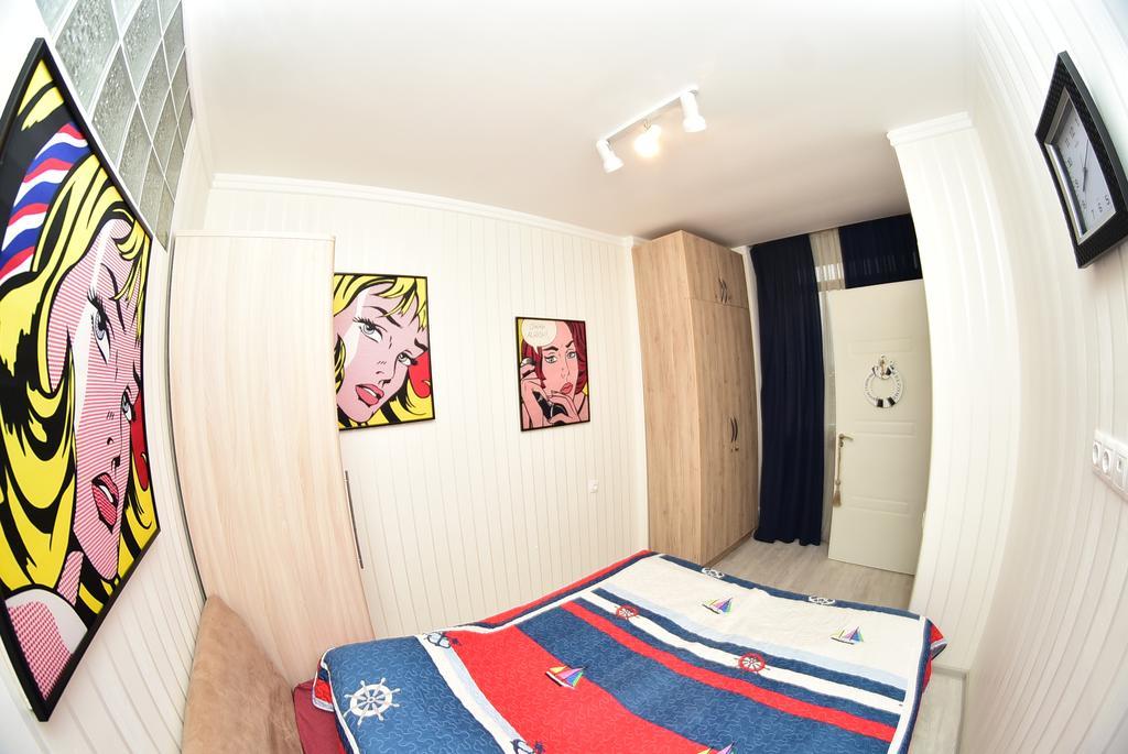 Stars Apartment Batumi Zewnętrze zdjęcie