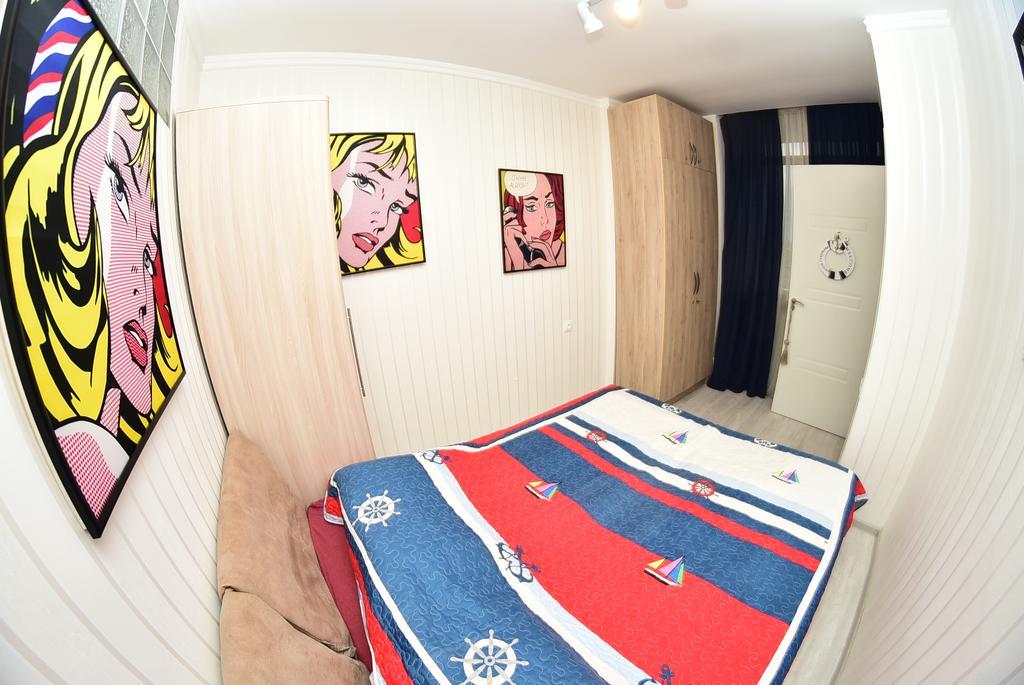 Stars Apartment Batumi Zewnętrze zdjęcie
