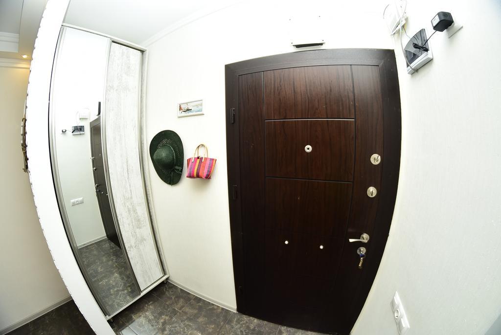 Stars Apartment Batumi Zewnętrze zdjęcie